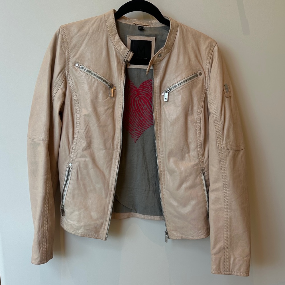 Chic Beige Leather Jacket